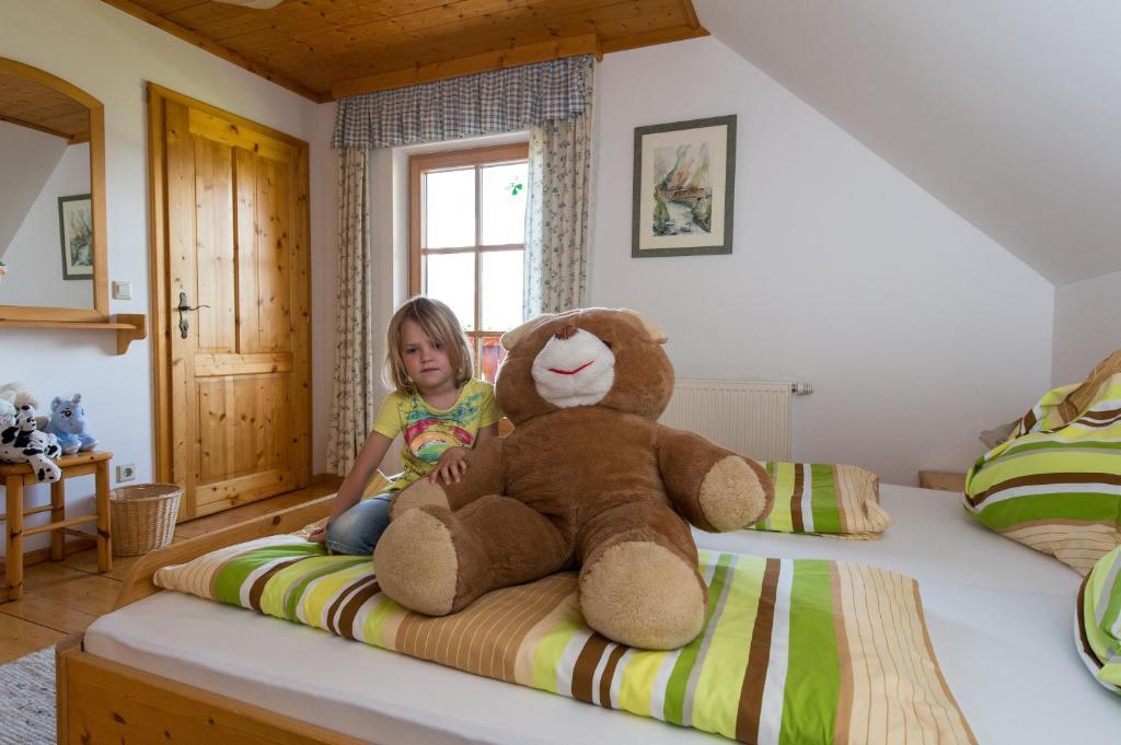 Huettstaedterhof Familie Poetsch Séjour à la ferme